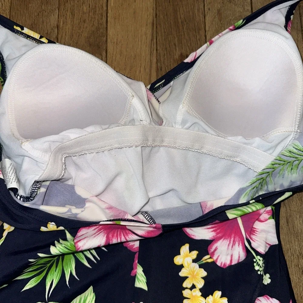 Jantzen womens swimsuit